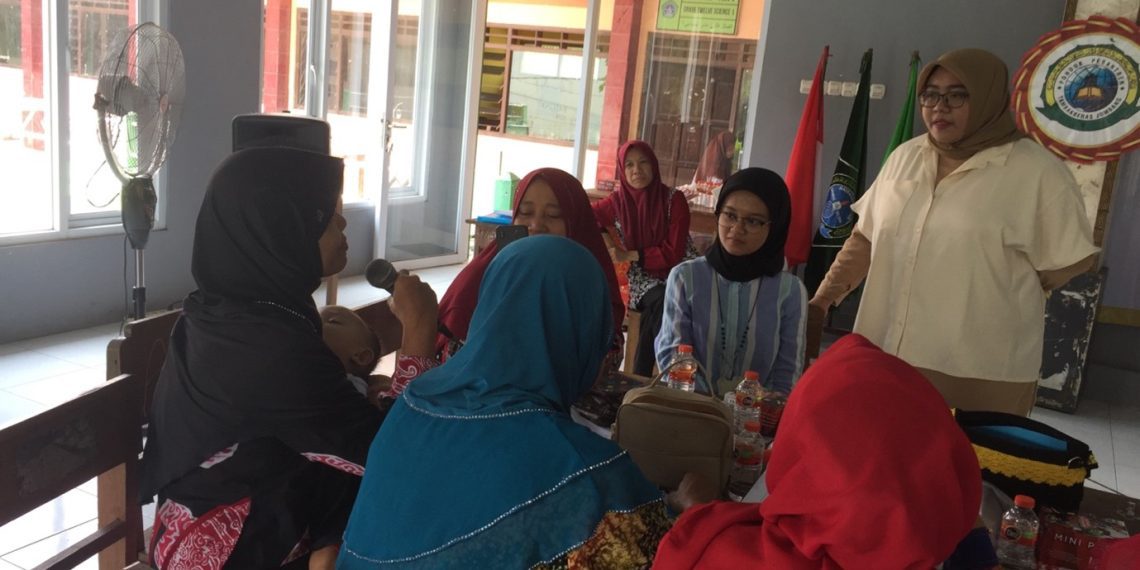 Bantu Pelaku UMKM Perempuan, Pengmas Sosiologi Fisip UB  Gelar Palatihan Toko Usaha E-Commerce
